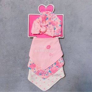 Betsey Johnson 3-Pack Bibs and Hat Set